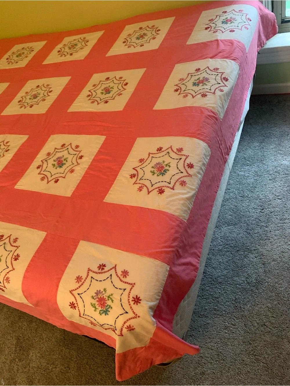 Vintage Hand Embroidered Floral Quilt Pink White 86 X 70 Cottagecore Farmhouse